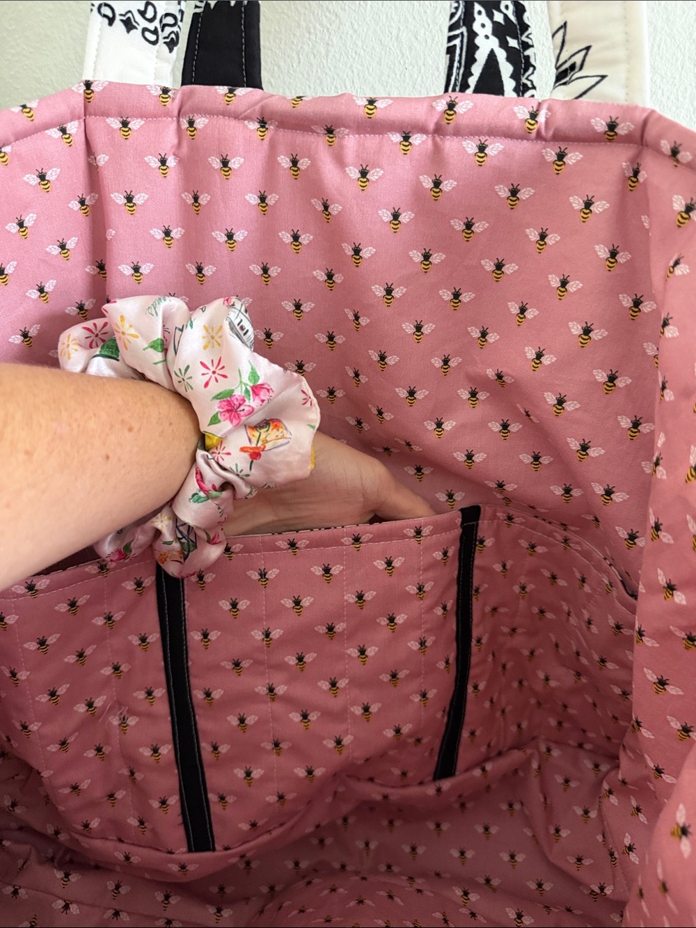 Black & White Quilted Bandana Tote with Pink Embroidery - Picture 5 of 8